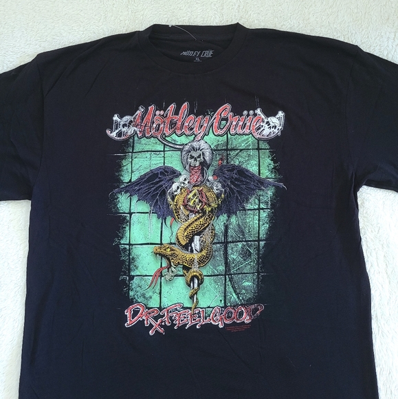 Motley Crue🎸 "Dr. Feelgood" Graphic Tee👕 - Picture 9 of 11